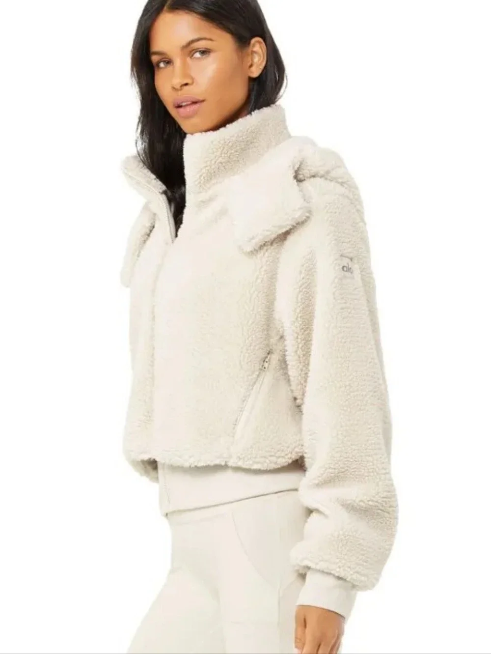 Alo Yoga Foxy Sherpa Jacket - Bone XS